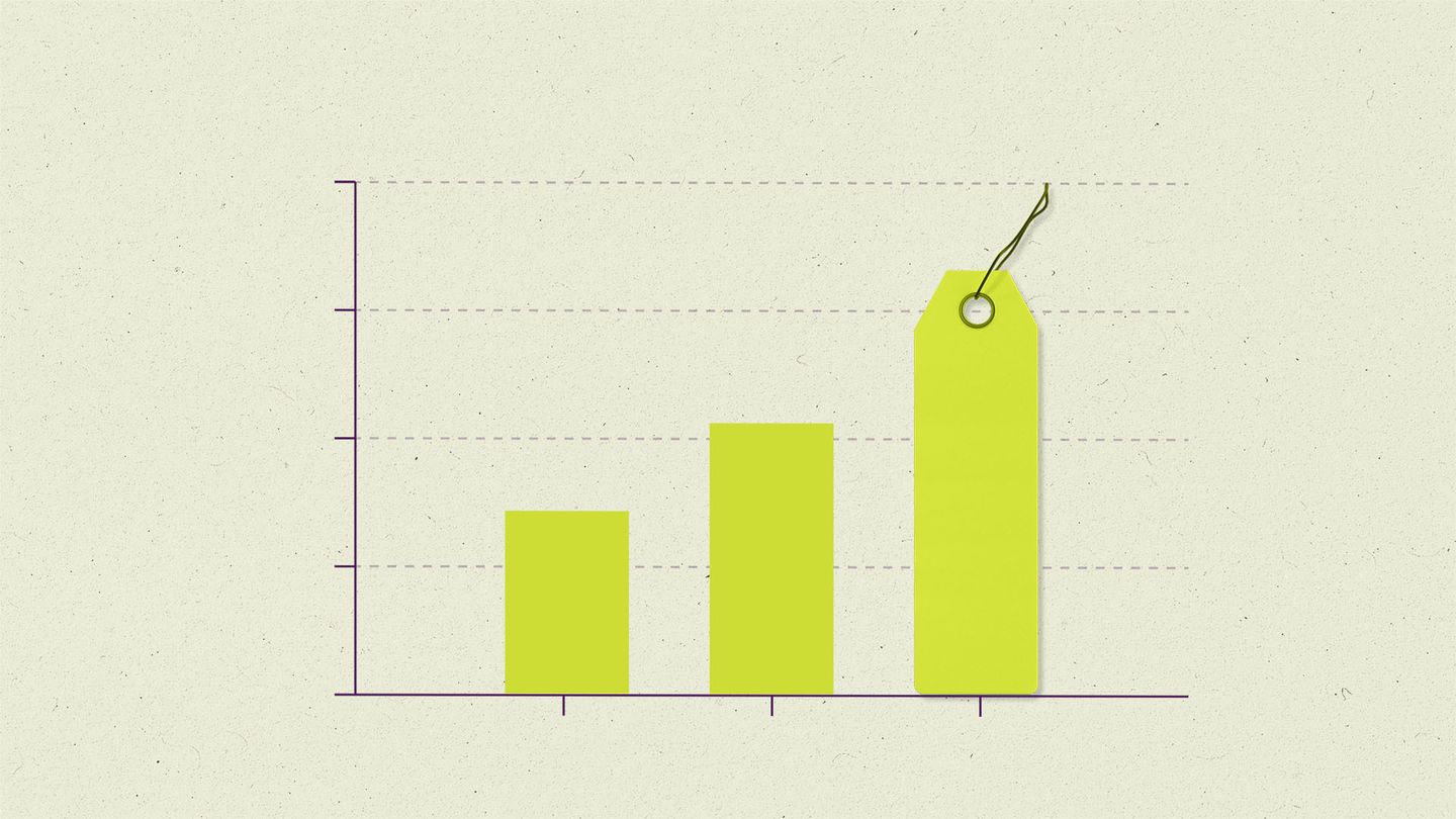 Three green bars lined up on a bar graph with one made to look like a brand tag.
