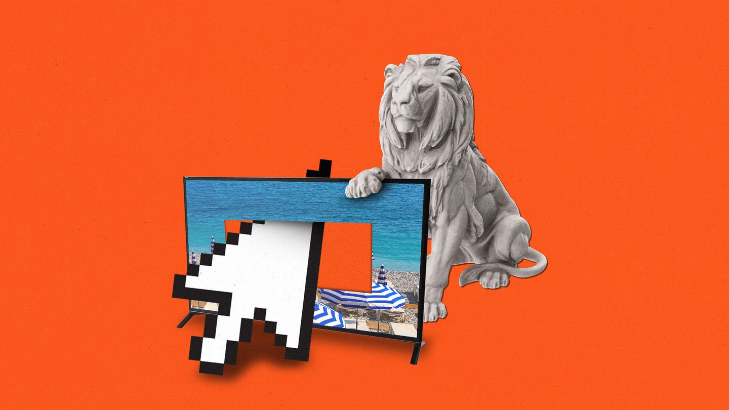 Lion statue holding a TV displaying a French beach, with a pixellated cursor pointing through the screen.